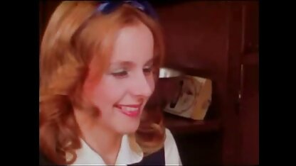 Een selectie van lekker neuken in de sauna video ' s: meisjes die op straat pissen