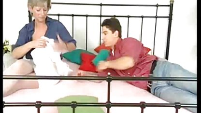 Sprong op Guy en kreeg een grote lul in kleine kont slaaf neuken