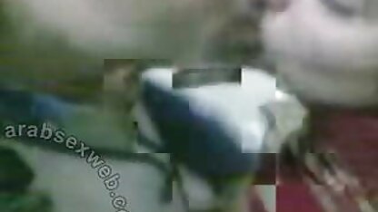 Ik sloeg het paard op de tong mijn vriend en filmpje neuken iemand achter verzameld met een groot ei