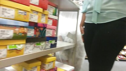 Nieuwe secretaresse in panty slick boss mouth rijpe dames neuken op het werk