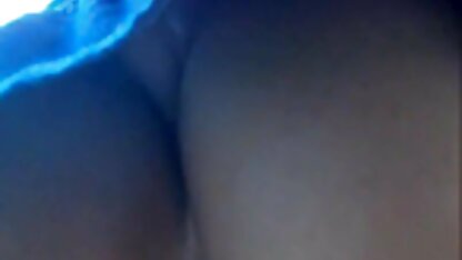 Fresh girl shakes and тверкает neukende jongens ass, then fucked with a man