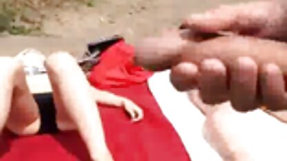 Een modern verstikkend meisje neuken gevoel bezoek de Filipijnse Borst, bijt je tanden in de vagina en eindigt in het
